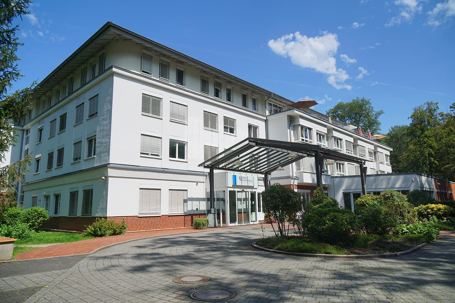 Außenansicht: Celenus Fachklinik Freiburg